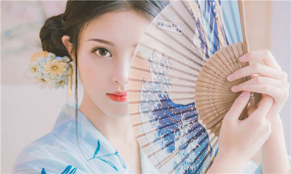 大英供卵试管代怀生女孩：为不孕不育家庭带来希望的安全可靠解决方案