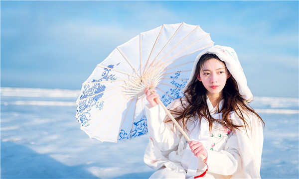 大英试管代怀生子多少钱一个？助孕之路的费用分析与方案选择